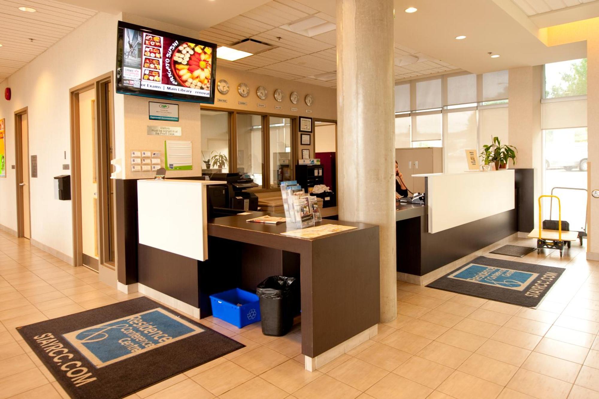 Residence & Conference Centre - Kamloops Ngoại thất bức ảnh