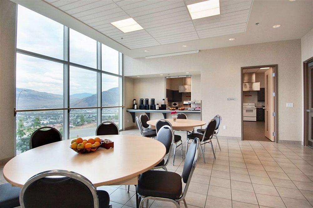 Residence & Conference Centre - Kamloops Ngoại thất bức ảnh