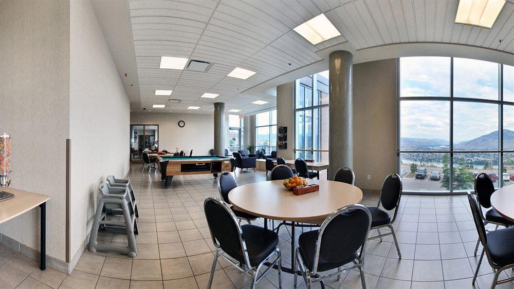 Residence & Conference Centre - Kamloops Ngoại thất bức ảnh