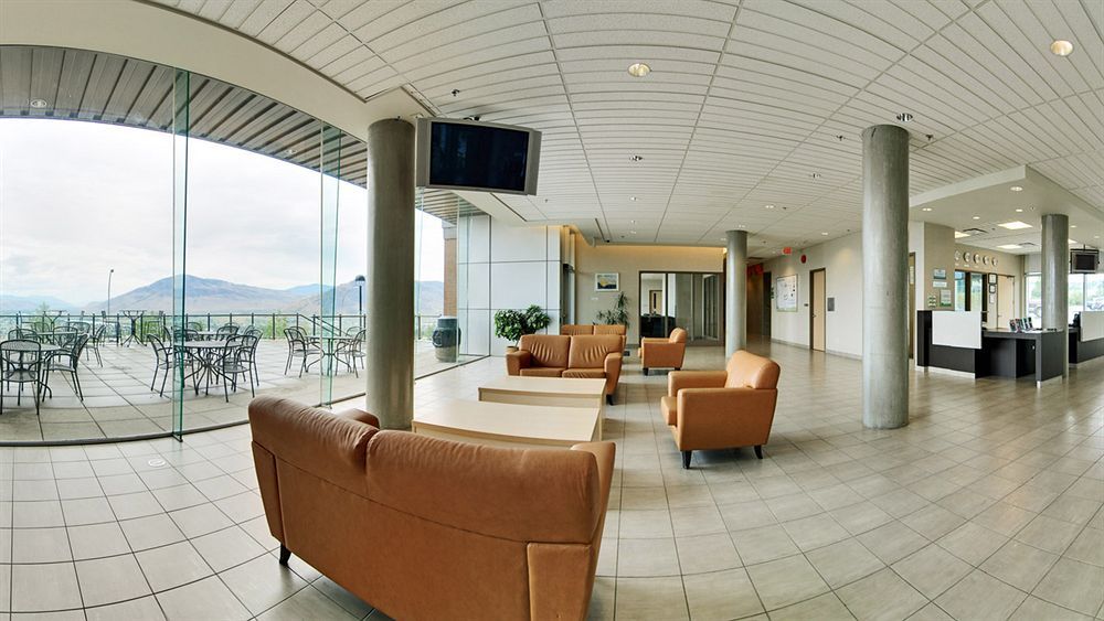 Residence & Conference Centre - Kamloops Ngoại thất bức ảnh